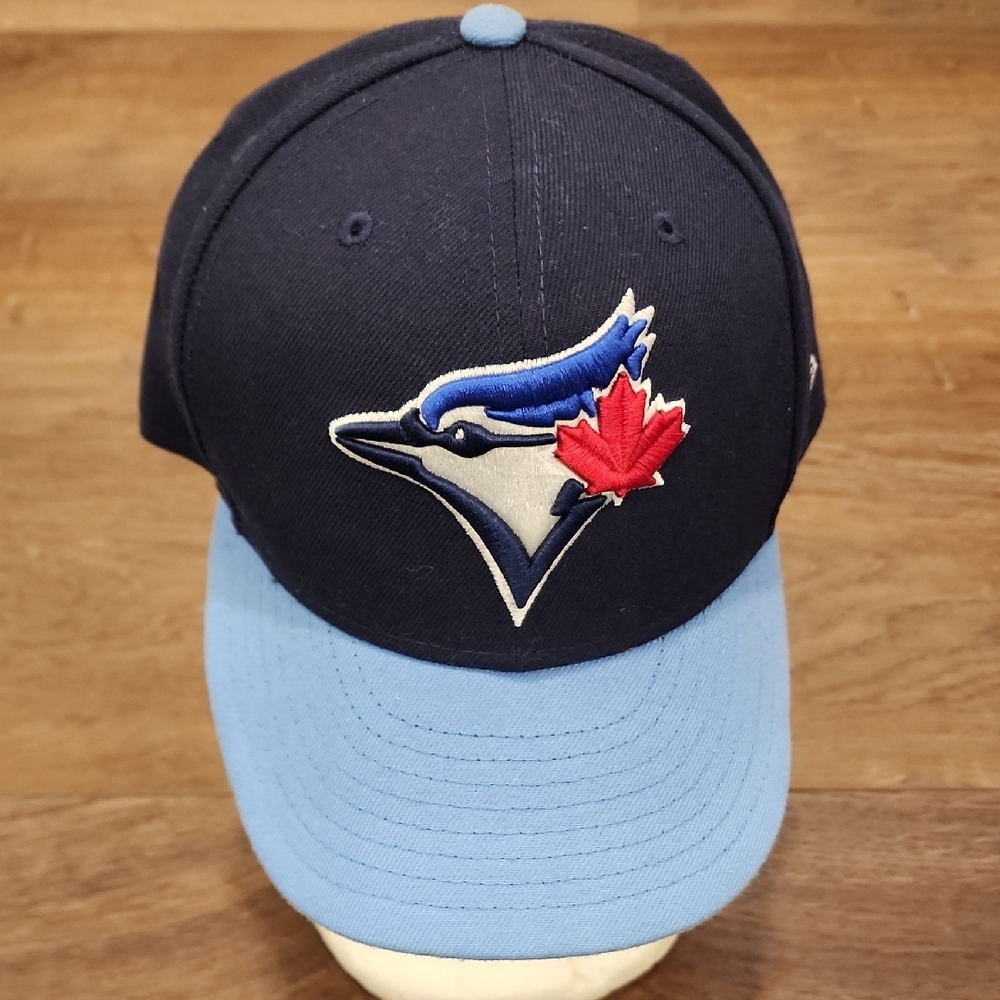 Toronto Blue Jay New Era Baseball Cap 59Fifty Official On-Field Cap Fitted 7 3/4